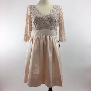 Eliza J Blush Pink V Neck Lace 3/4 Sleeve Dress